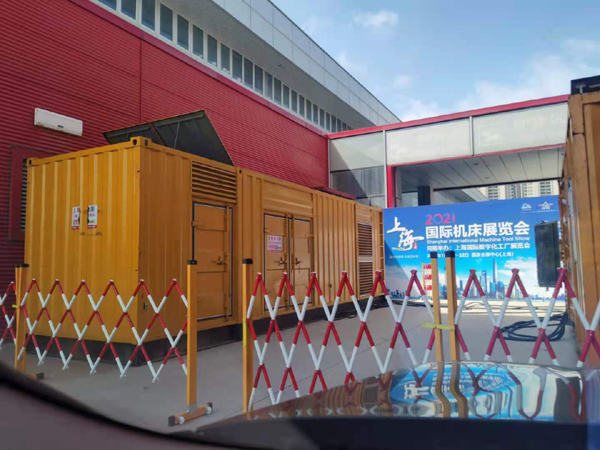 扎赉特发电车出租-发电机无电压或电压太低怎么办？